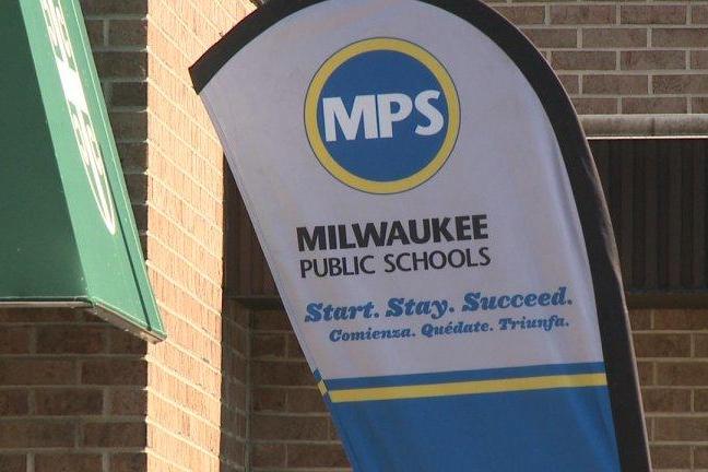 Milwaukee Public Schools Approves Spending Plan For $500 Million In ...